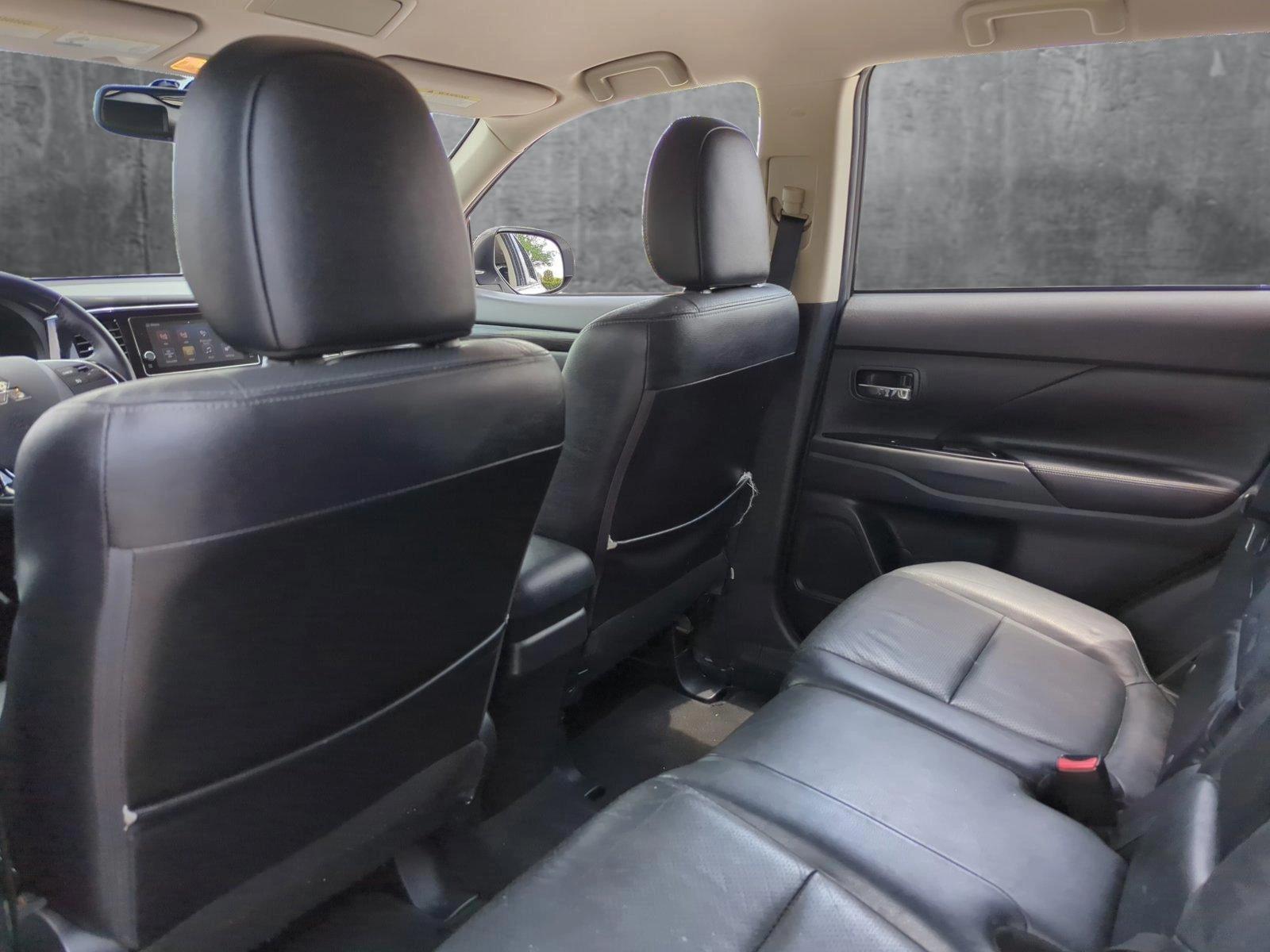 2017 Mitsubishi Outlander Vehicle Photo in Margate, FL 33063