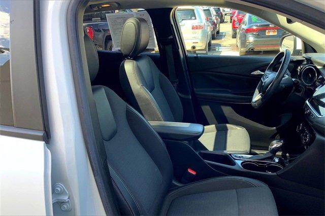 2021 Buick Encore GX Vehicle Photo in TOPEKA, KS 66609-0000