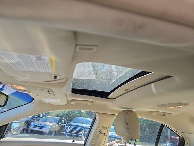 2017 Ford Taurus Vehicle Photo in Pleasant Hills, PA 15236