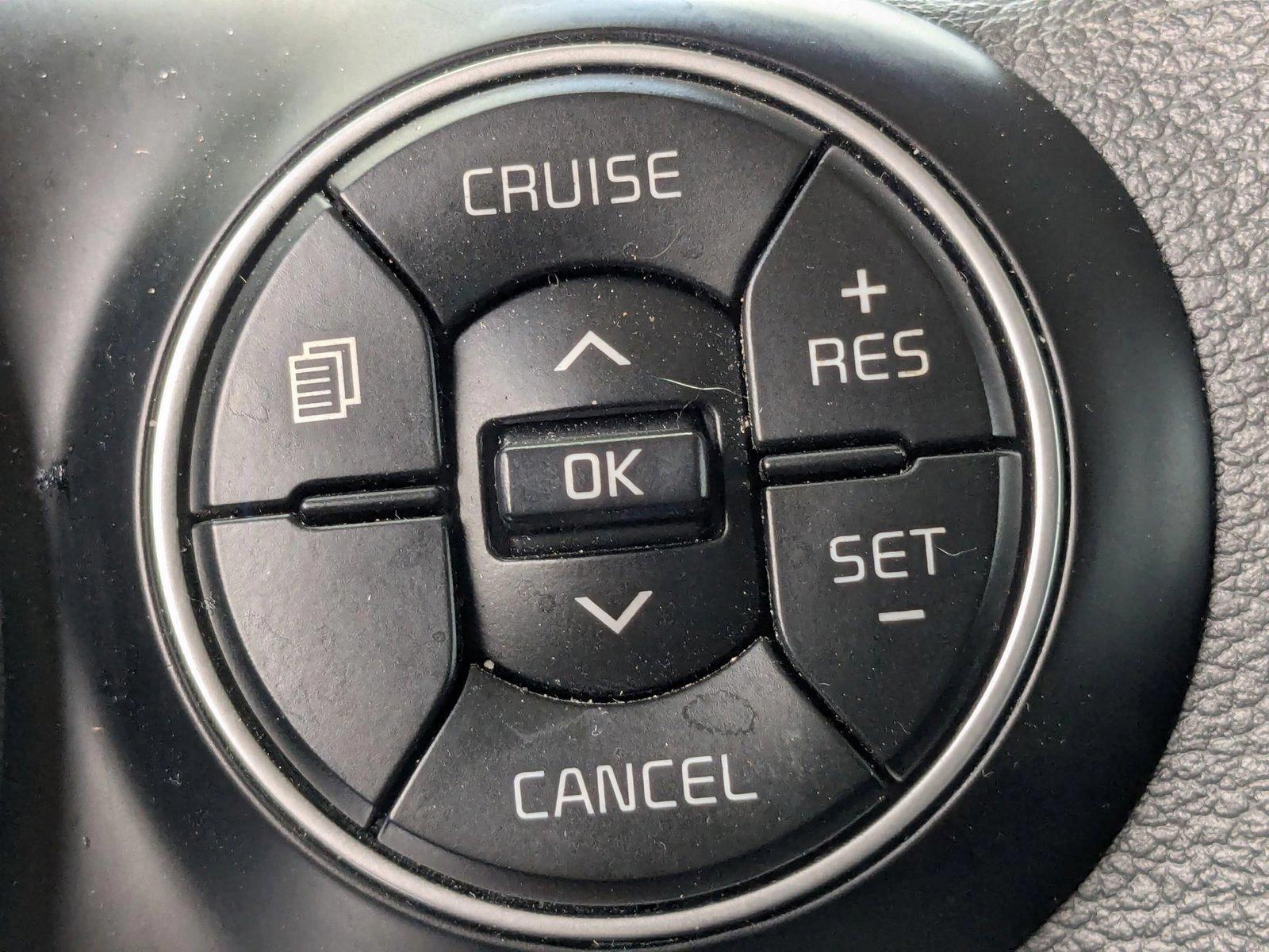 2022 Kia Soul Vehicle Photo in St. Petersburg, FL 33713