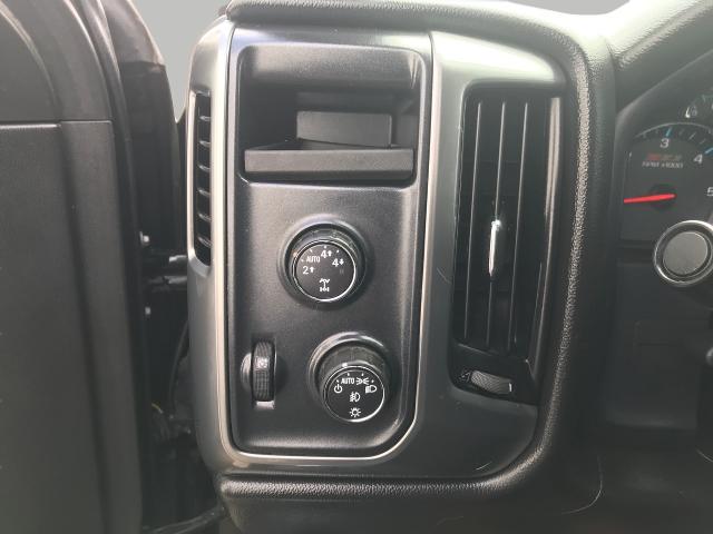 2015 Chevrolet Silverado 1500 Vehicle Photo in GREEN BAY, WI 54303-3330