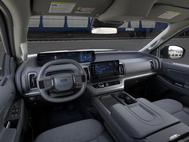 2025 Ford Expedition Vehicle Photo in Winslow, AZ 86047-2439