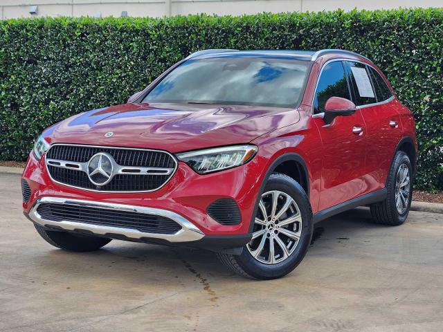 2025 Mercedes-Benz GLC Vehicle Photo in HOUSTON, TX 77079