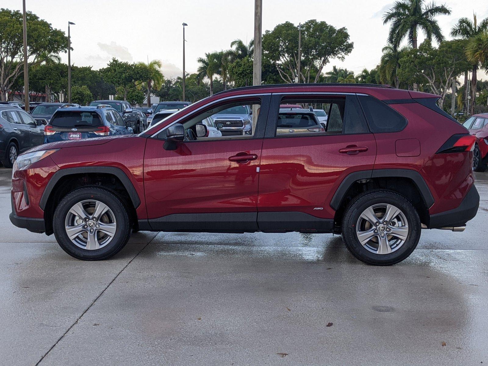 2025 Toyota RAV4 Vehicle Photo in Davie, FL 33331