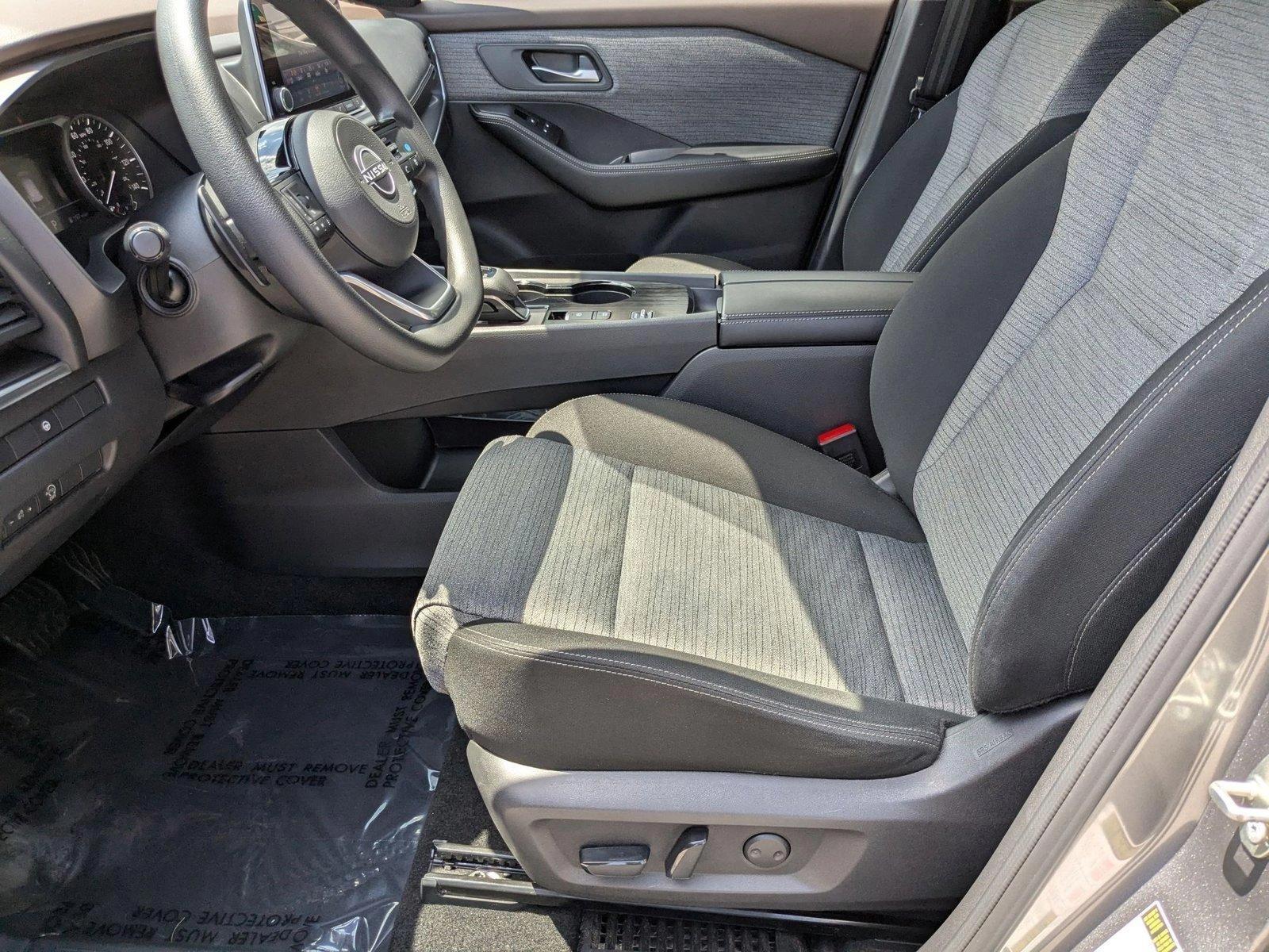 2023 Nissan Rogue Vehicle Photo in Miami, FL 33169