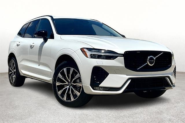 2025 Volvo XC60 Vehicle Photo in Houston, TX 77007