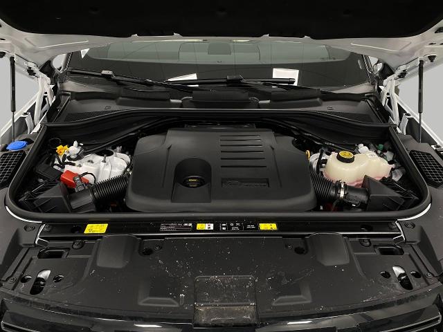 2025 Range Rover Vehicle Photo in Appleton, WI 54913