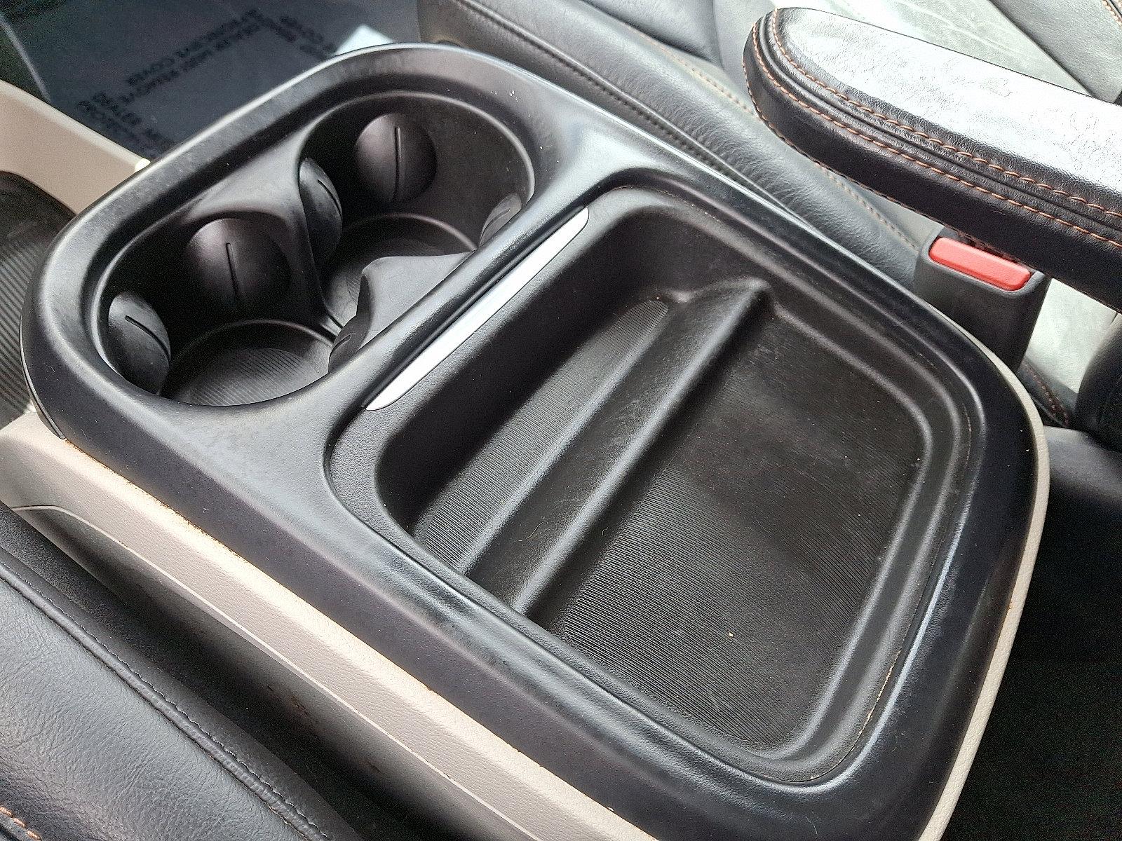 2017 Chrysler Pacifica Vehicle Photo in Trevose, PA 19053