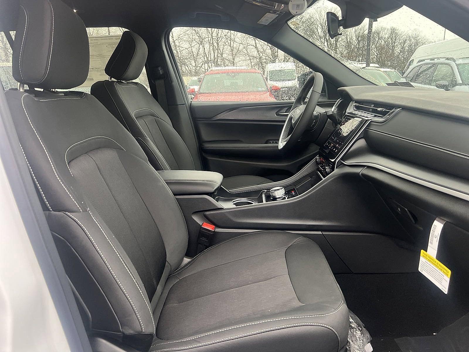 2025 Jeep Grand Cherokee L Vehicle Photo in Lancaster, PA 17601
