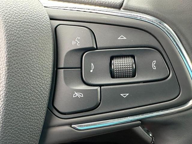 2025 Buick Envista Vehicle Photo in COLUMBIA, MO 65203-3903