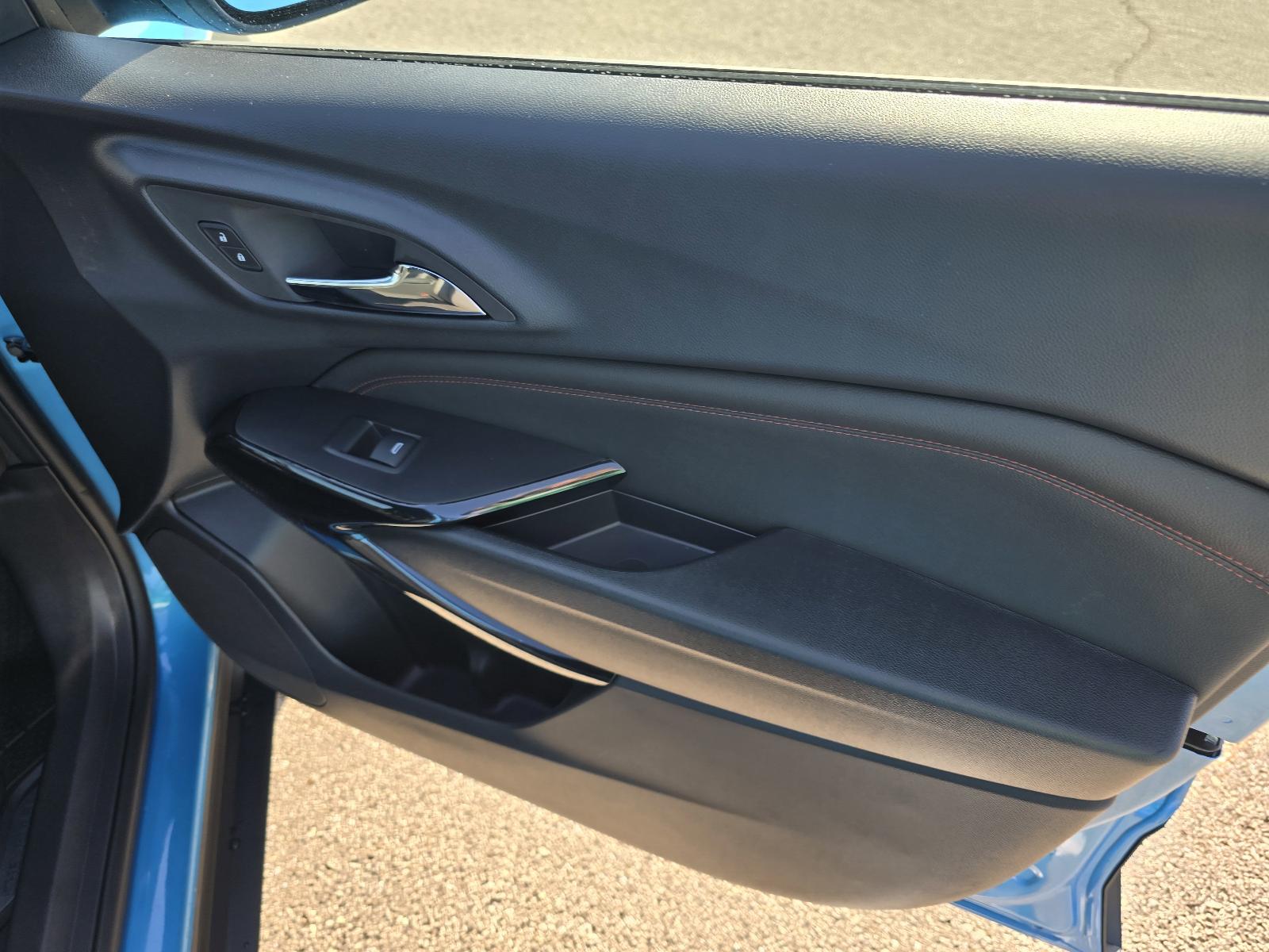 2025 Chevrolet Trax Vehicle Photo in Rolla, MO 65401
