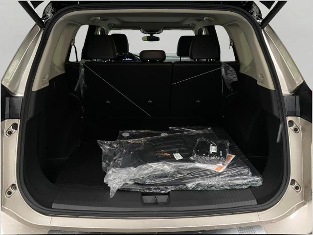 2025 Nissan Rogue Vehicle Photo in Appleton, WI 54913