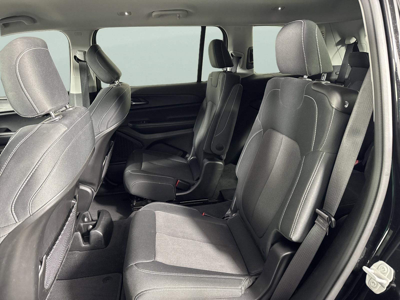 2023 Jeep Grand Cherokee L Vehicle Photo in Georgetown, TX 78626