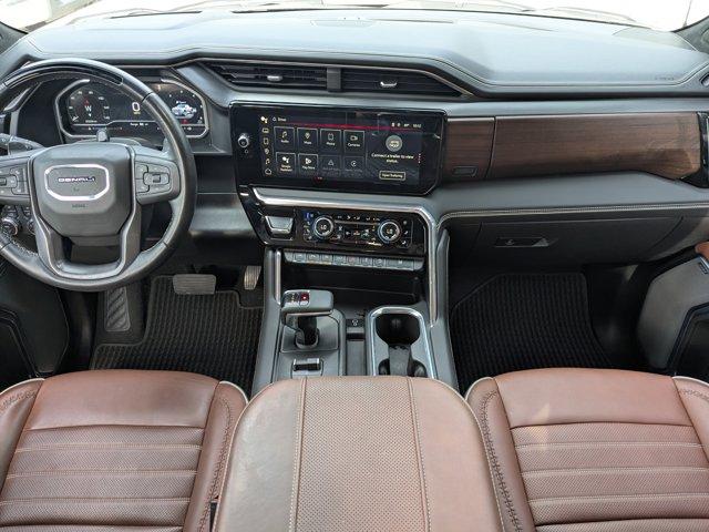 2024 GMC Sierra 1500 Vehicle Photo in BRUNSWICK, GA 31525-1881