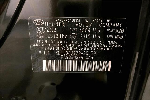 2023 Hyundai SONATA Vehicle Photo in Lees Summit, MO 64086