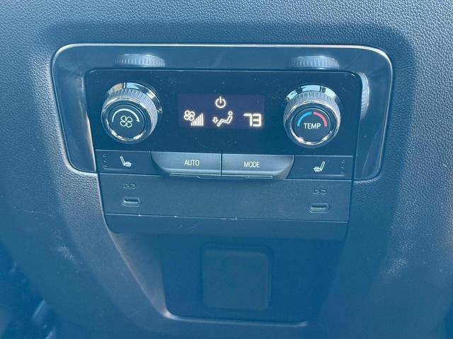 2025 Chevrolet Tahoe Vehicle Photo in COLUMBIA, MO 65203-3903