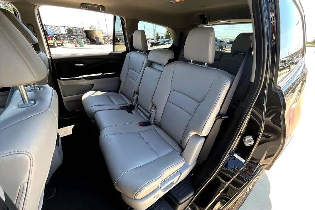 2016 Honda Pilot Vehicle Photo in Grapevine, TX 76051