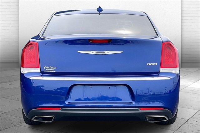2019 Chrysler 300 Vehicle Photo in INDEPENDENCE, MO 64055-1314