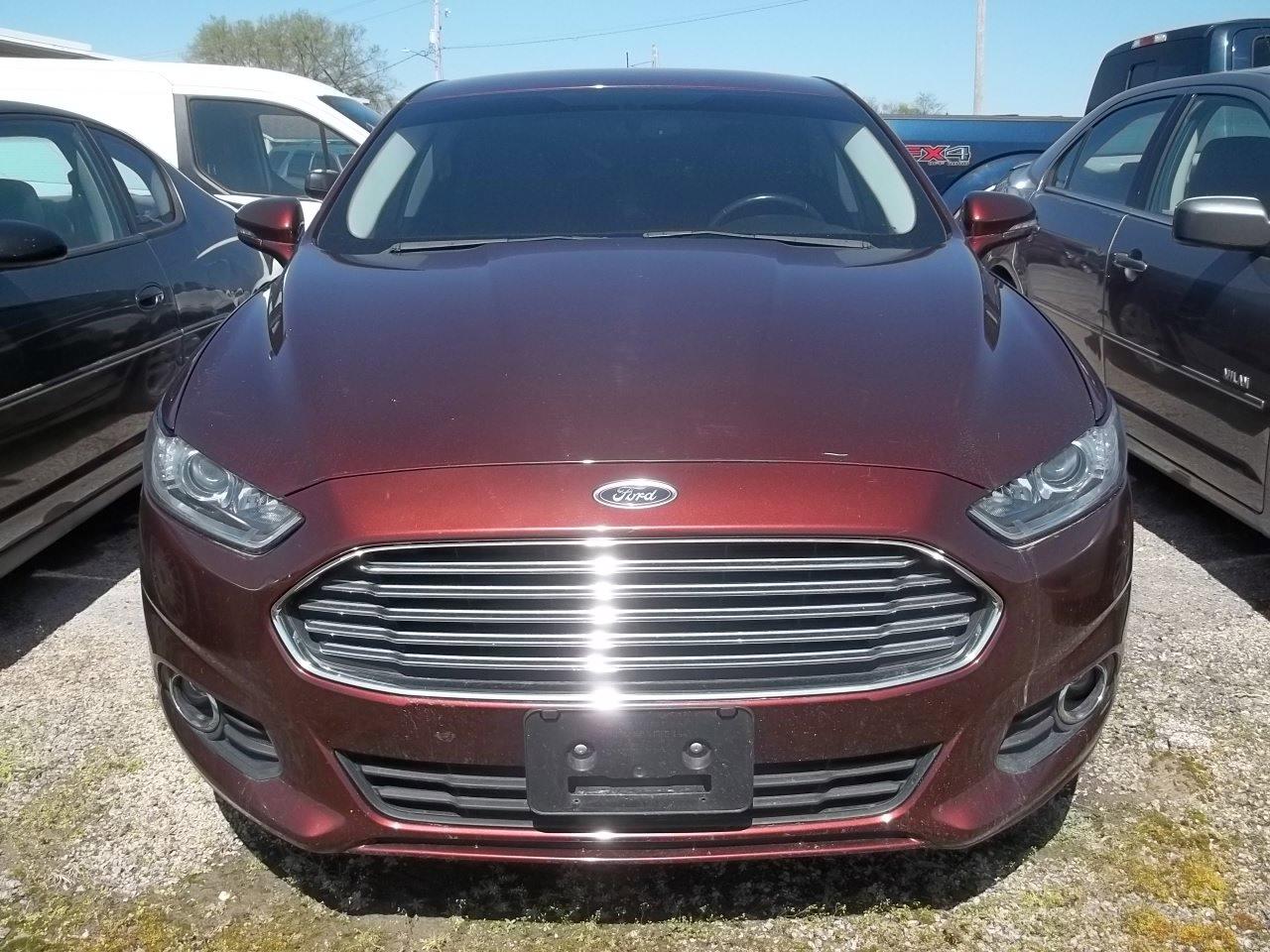 Used 2015 Ford Fusion SE with VIN 3FA6P0HD7FR251741 for sale in Delavan, IL