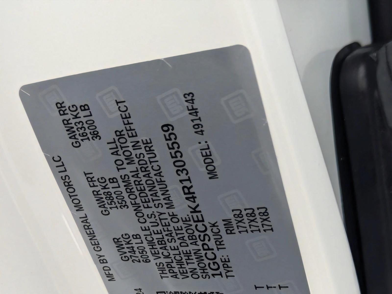 2024 Chevrolet Colorado Vehicle Photo in PEMBROKE PINES, FL 33024-6534
