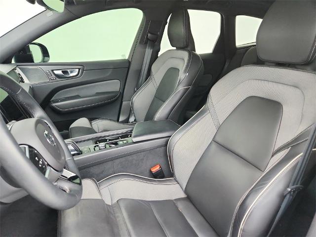 2022 Volvo XC60 Vehicle Photo in San Antonio, TX 78230