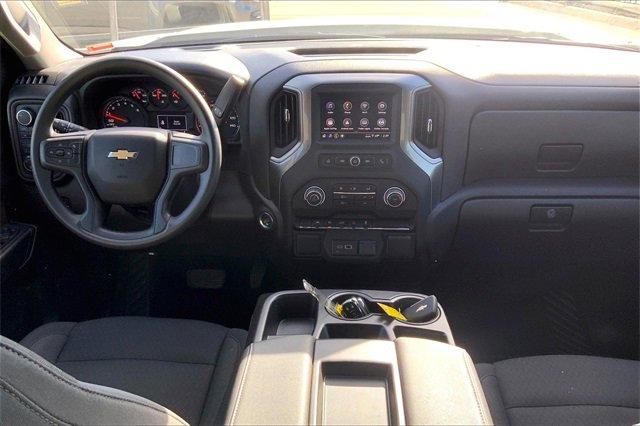 2024 Chevrolet Silverado 1500 Vehicle Photo in KANSAS CITY, MO 64114-4502