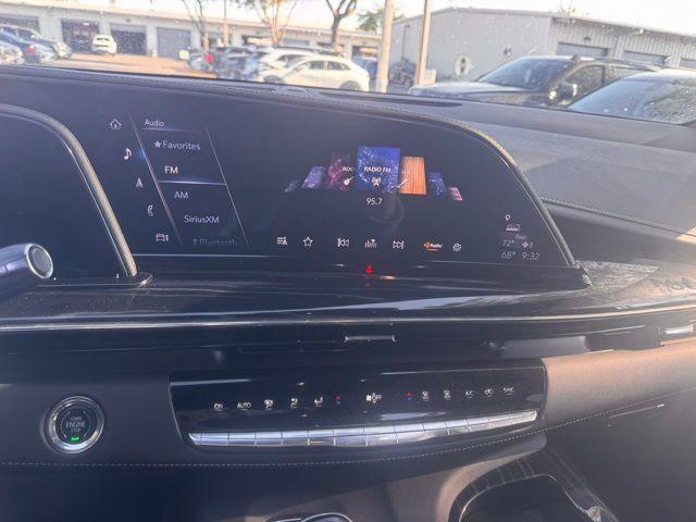2023 Cadillac Escalade Vehicle Photo in DELRAY BEACH, FL 33483-3294