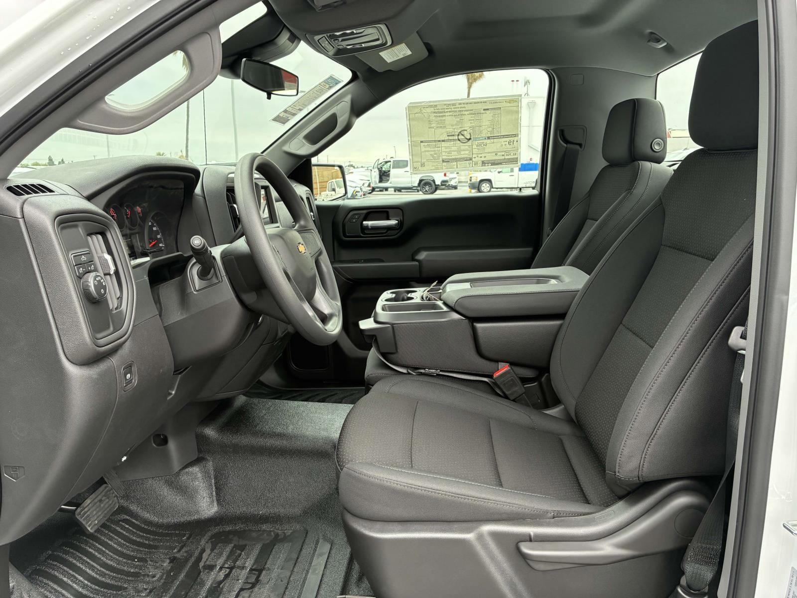 2025 Chevrolet Silverado 1500 Vehicle Photo in LOS ANGELES, CA 90007-3794