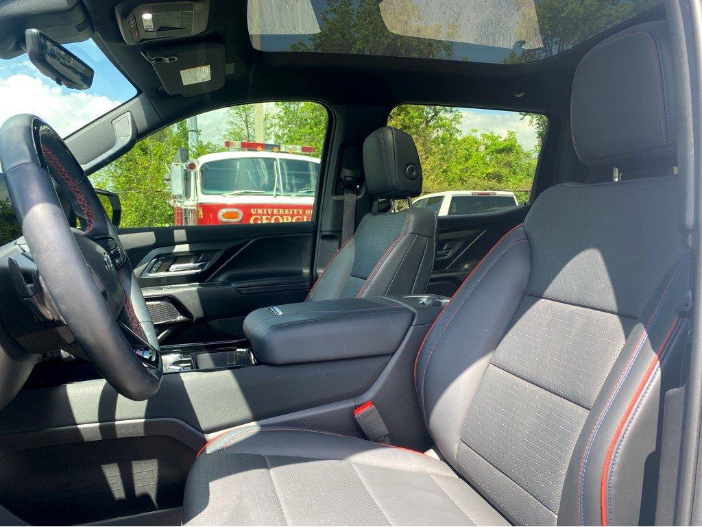 2024 Chevrolet Silverado EV Vehicle Photo in SAVANNAH, GA 31406-4513