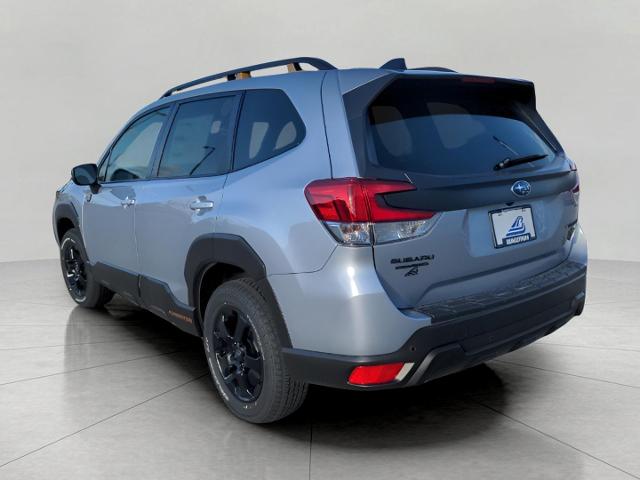 2025 Subaru Forester Vehicle Photo in Green Bay, WI 54304