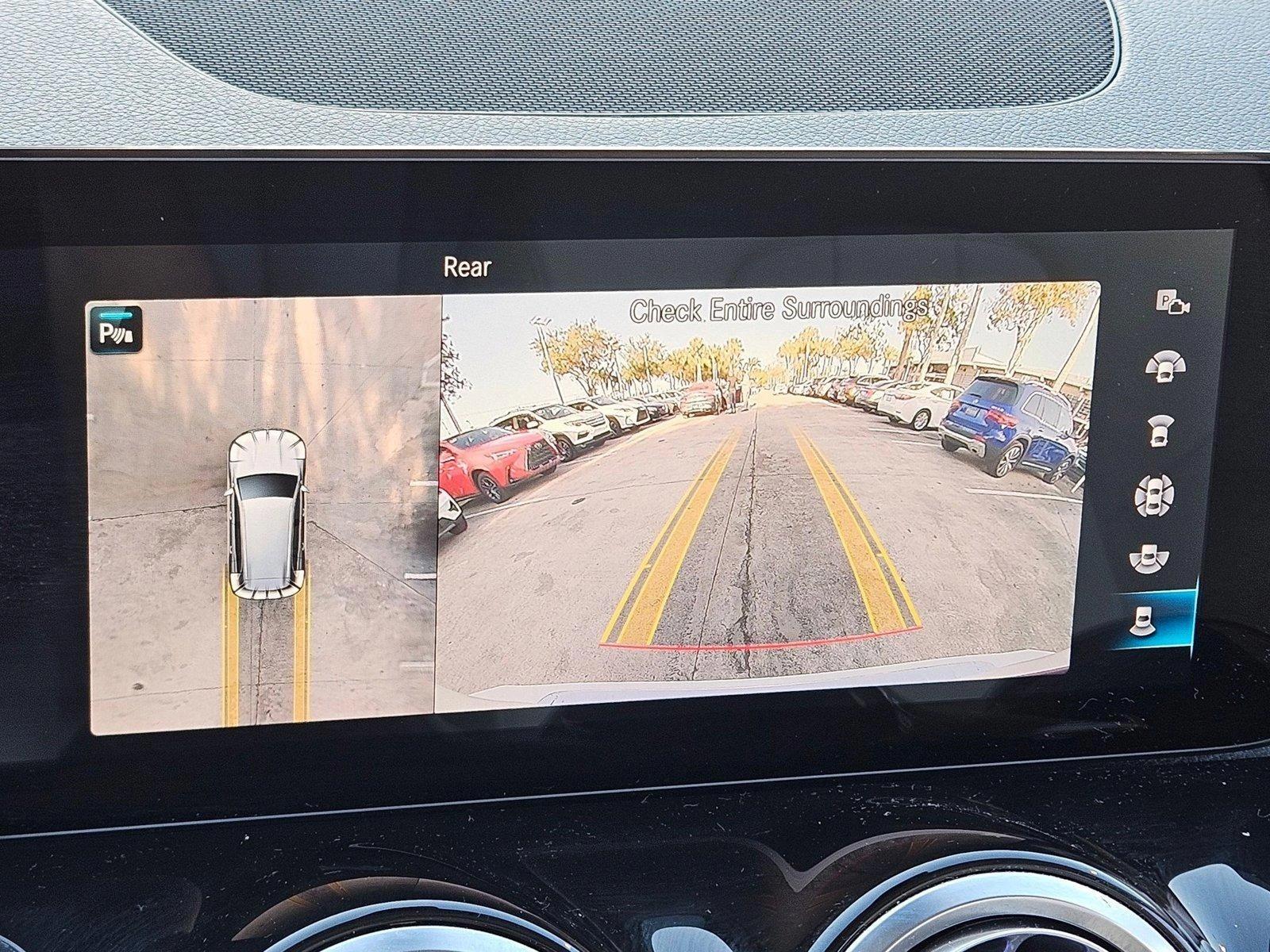 2022 Mercedes-Benz GLB Vehicle Photo in Pembroke Pines , FL 33027