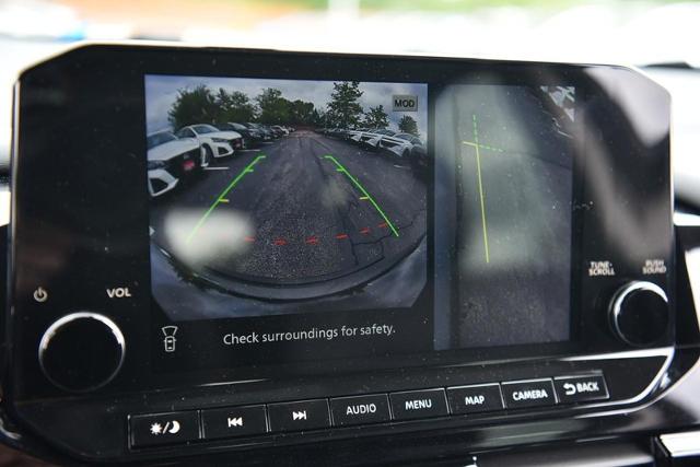 2025 Nissan Pathfinder Vehicle Photo in Ballwin, MO 63011