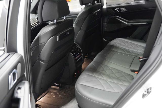 2024 BMW X5 M60i Vehicle Photo in GRAPEVINE, TX 76051