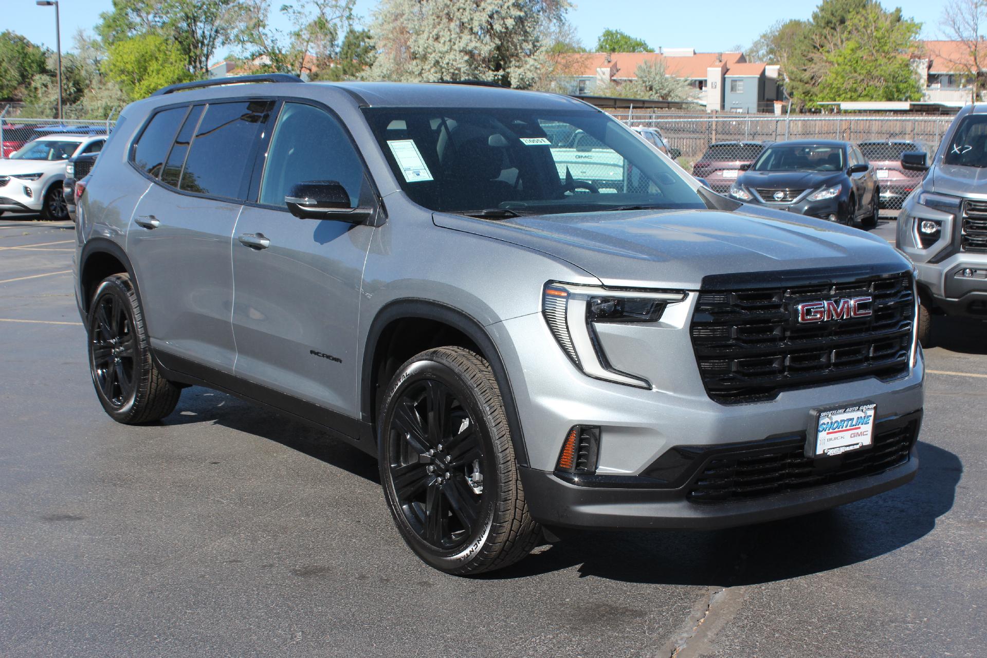 2025 GMC Acadia Vehicle Photo in AURORA, CO 80012-4011