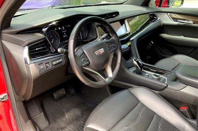 2024 Cadillac XT6 Vehicle Photo in KANSAS CITY, MO 64114-4545