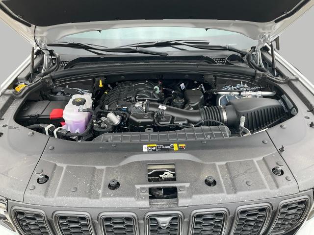 2025 Jeep Grand Cherokee Vehicle Photo in Kaukauna, WI 54130
