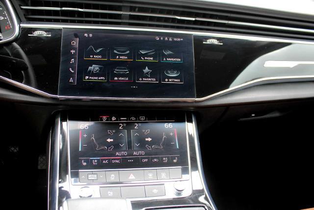 2024 Audi Q7 Vehicle Photo in HOUSTON, TX 77090