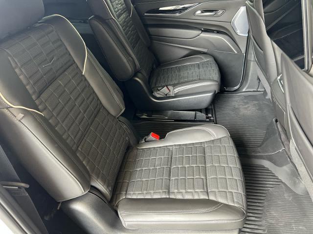 2023 Cadillac Escalade ESV Vehicle Photo in Grapevine, TX 76051