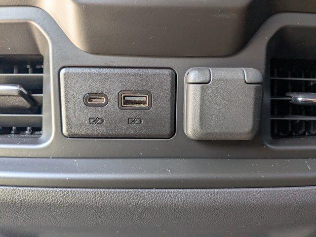 2020 Chevrolet Silverado 1500 Vehicle Photo in BRUNSWICK, GA 31525-1881