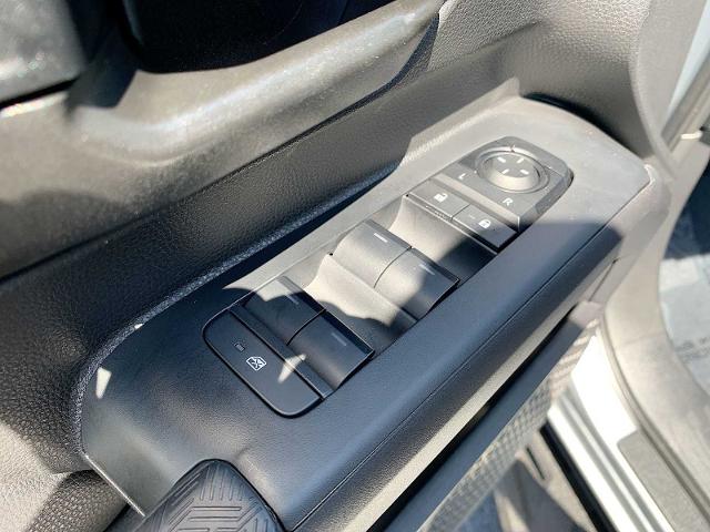 2024 Toyota Tacoma 4WD Vehicle Photo in MOON TOWNSHIP, PA 15108-2571