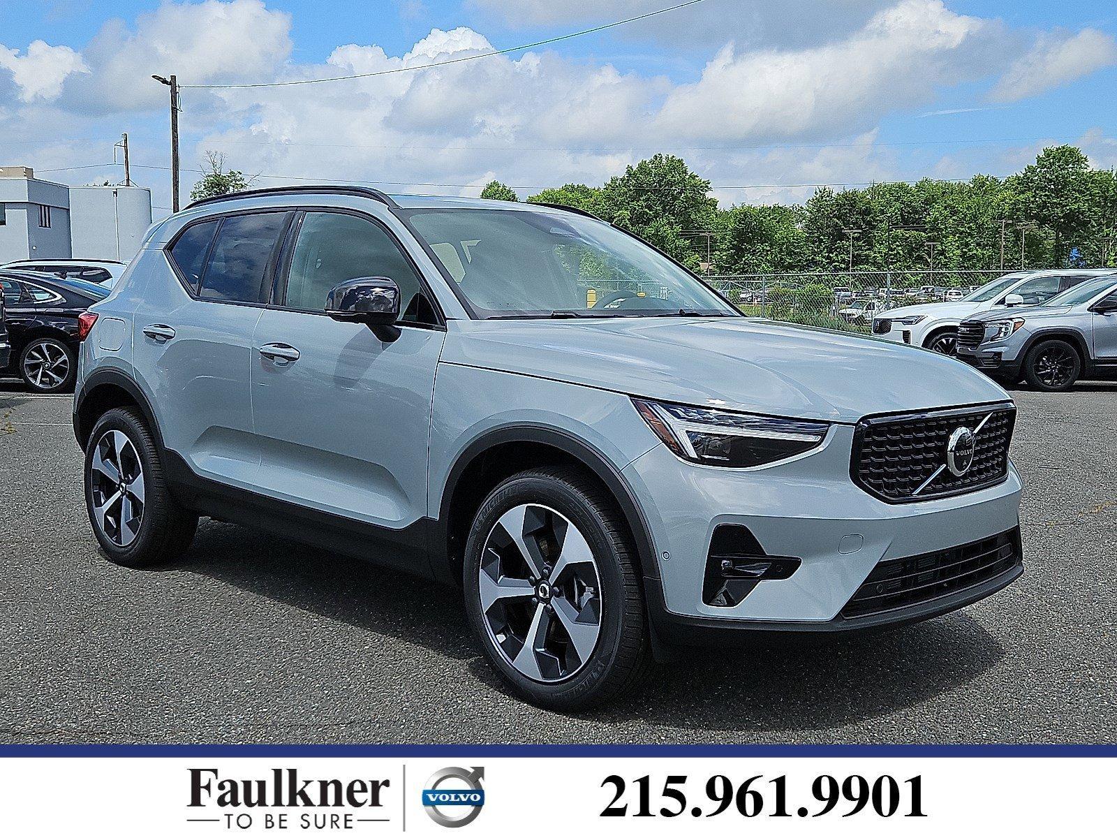 2026 Volvo XC40 Vehicle Photo in Trevose, PA 19053