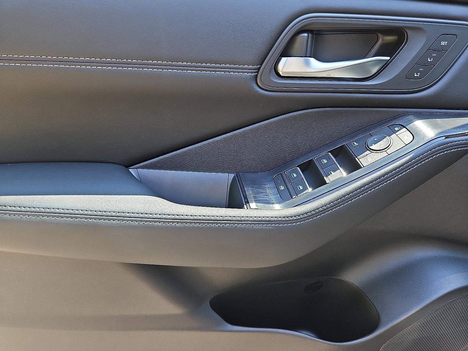 2025 Nissan Rogue Vehicle Photo in Jenkintown, PA 19046