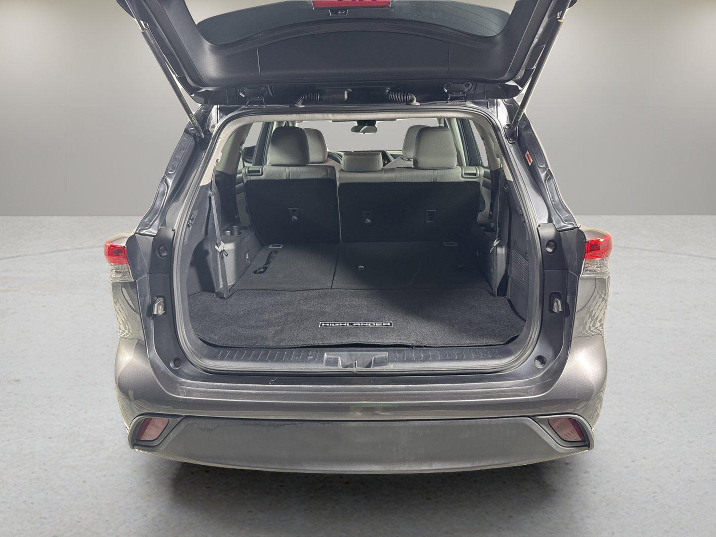2020 Toyota Highlander Vehicle Photo in Georgetown, TX 78626