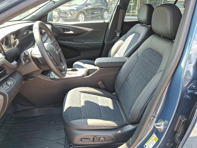 2025 Buick Envista Vehicle Photo in TREVOSE, PA 19053-4984