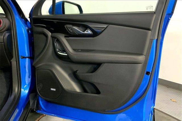 2024 Chevrolet Blazer Vehicle Photo in KANSAS CITY, MO 64114-4502
