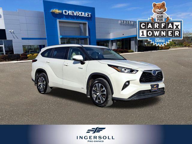 2020 Toyota Highlander Vehicle Photo in DANBURY, CT 06810-5034
