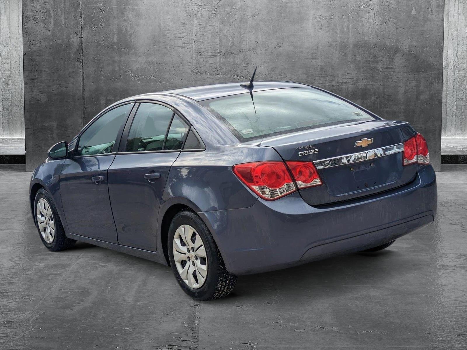 2013 Chevrolet Cruze Vehicle Photo in GREENACRES, FL 33463-3207