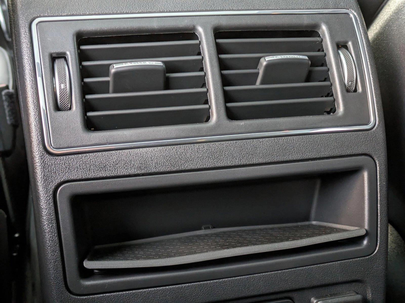 2024 Jaguar F-PACE Vehicle Photo in Bethesda, MD 20852