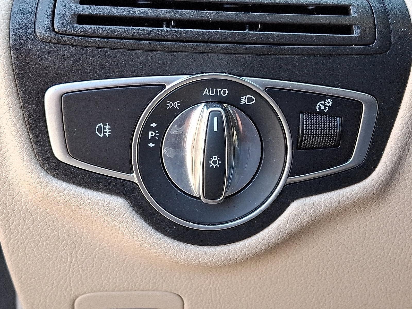 2021 Mercedes-Benz GLC Vehicle Photo in BETHLEHEM, PA 18017-9401