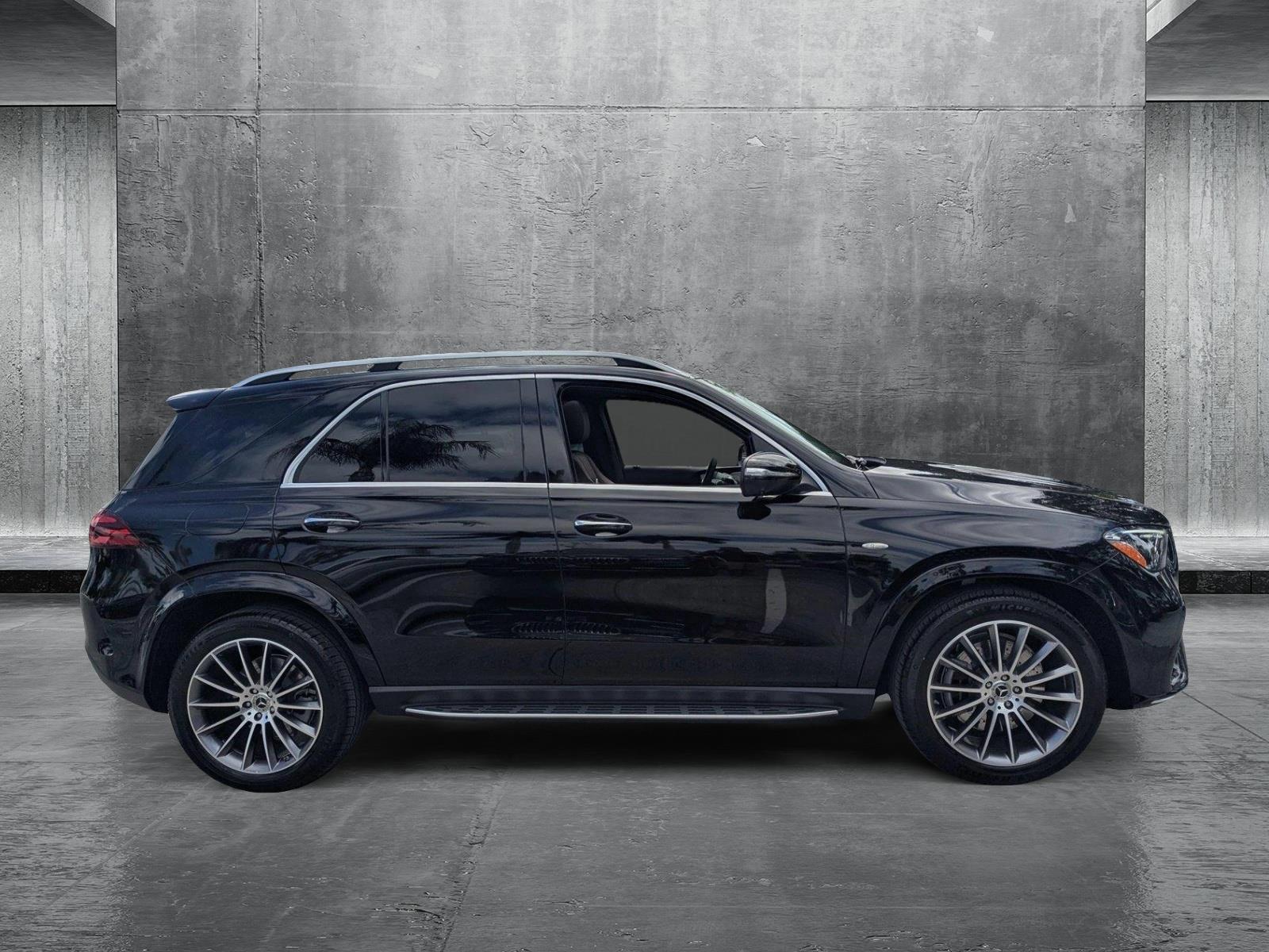 2025 Mercedes-Benz GLE Vehicle Photo in Coconut Creek, FL 33073